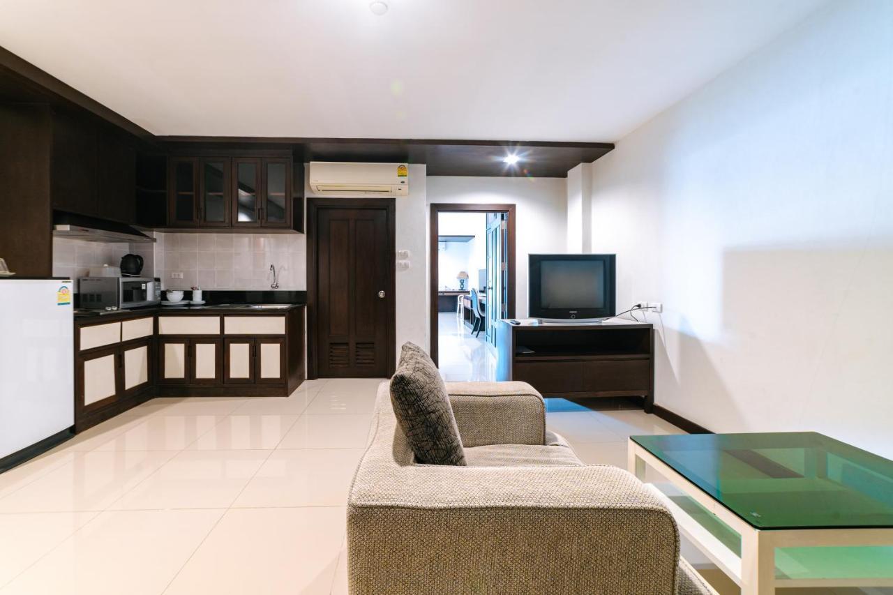 Ratana Hotel Sakdidet, Phuket Town Extérieur photo