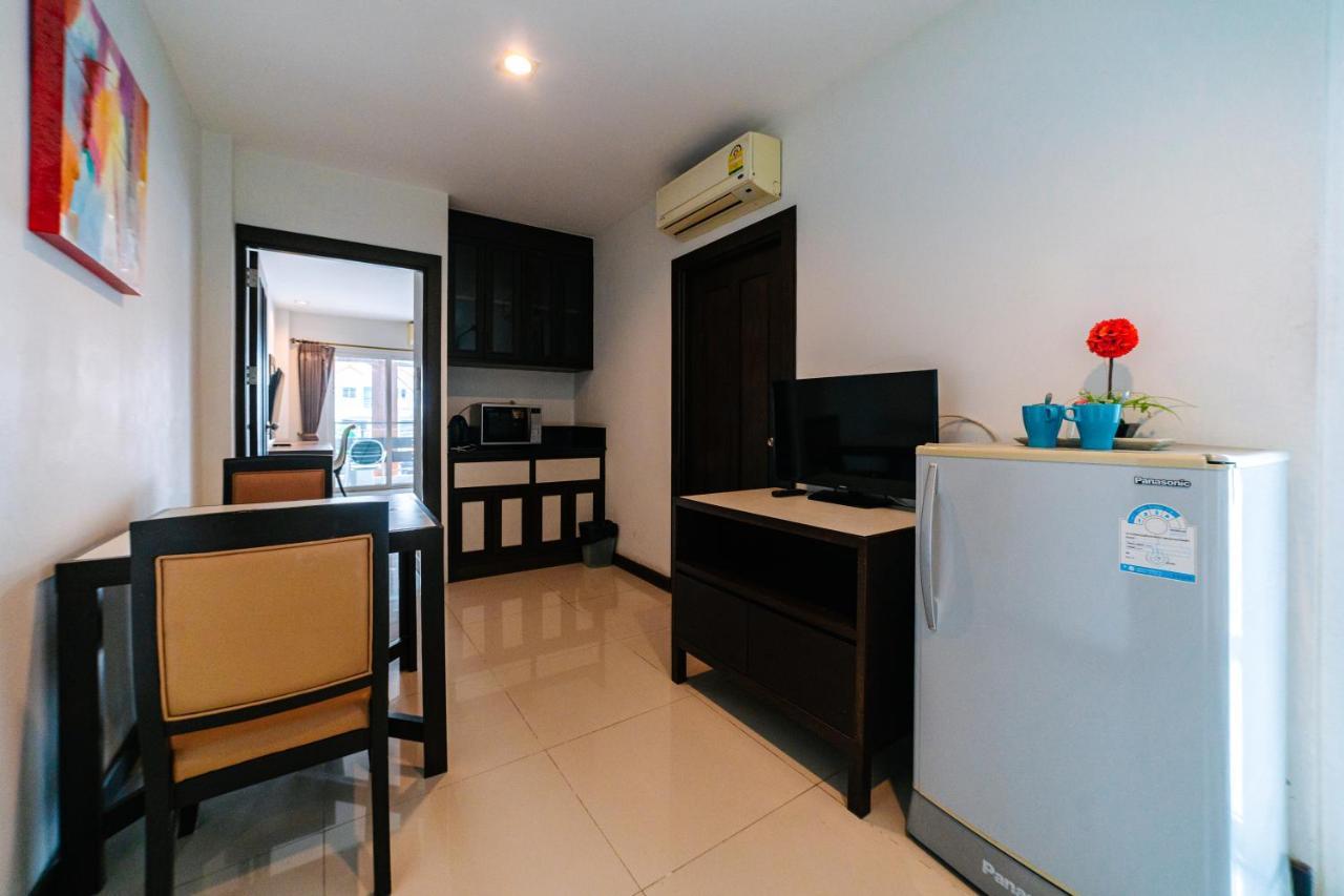 Ratana Hotel Sakdidet, Phuket Town Extérieur photo