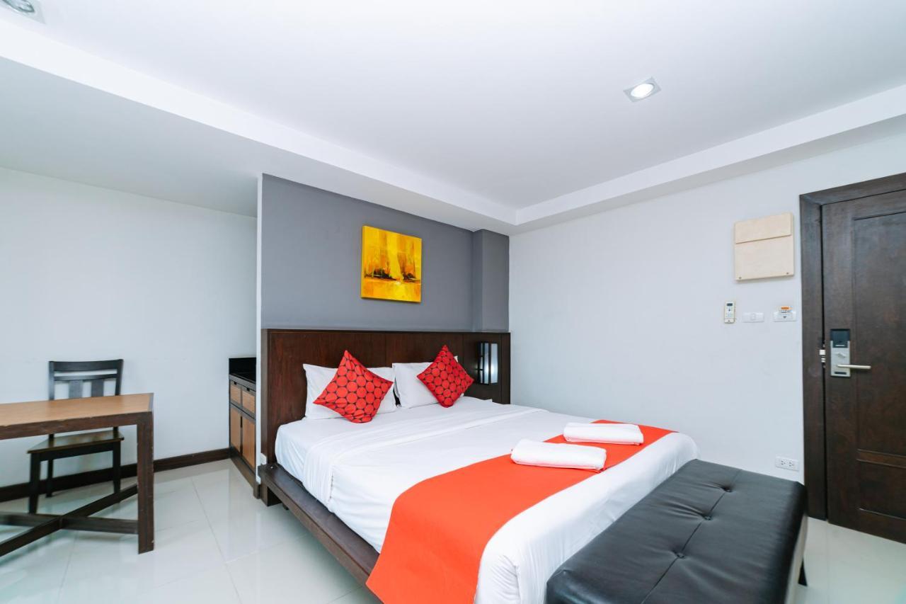 Ratana Hotel Sakdidet, Phuket Town Extérieur photo