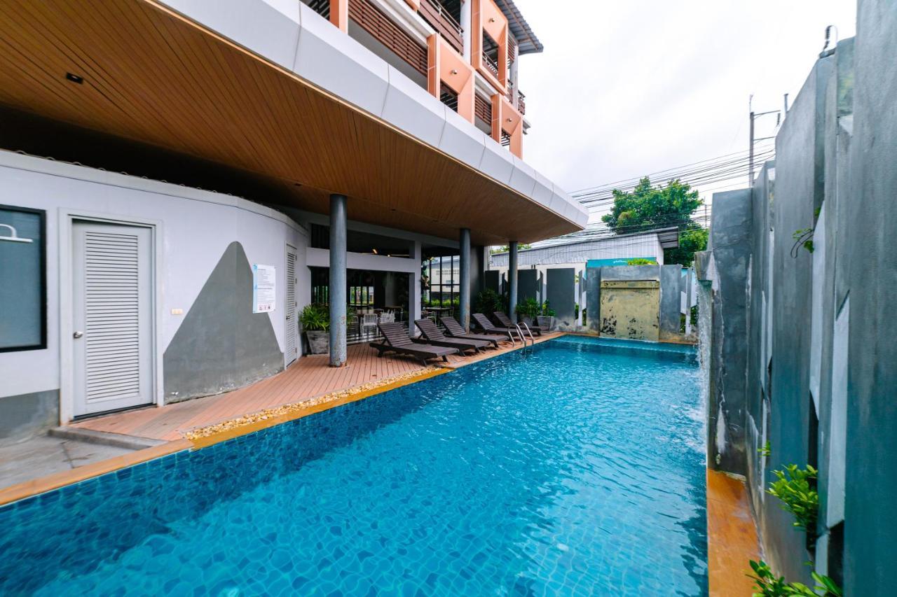 Ratana Hotel Sakdidet, Phuket Town Extérieur photo