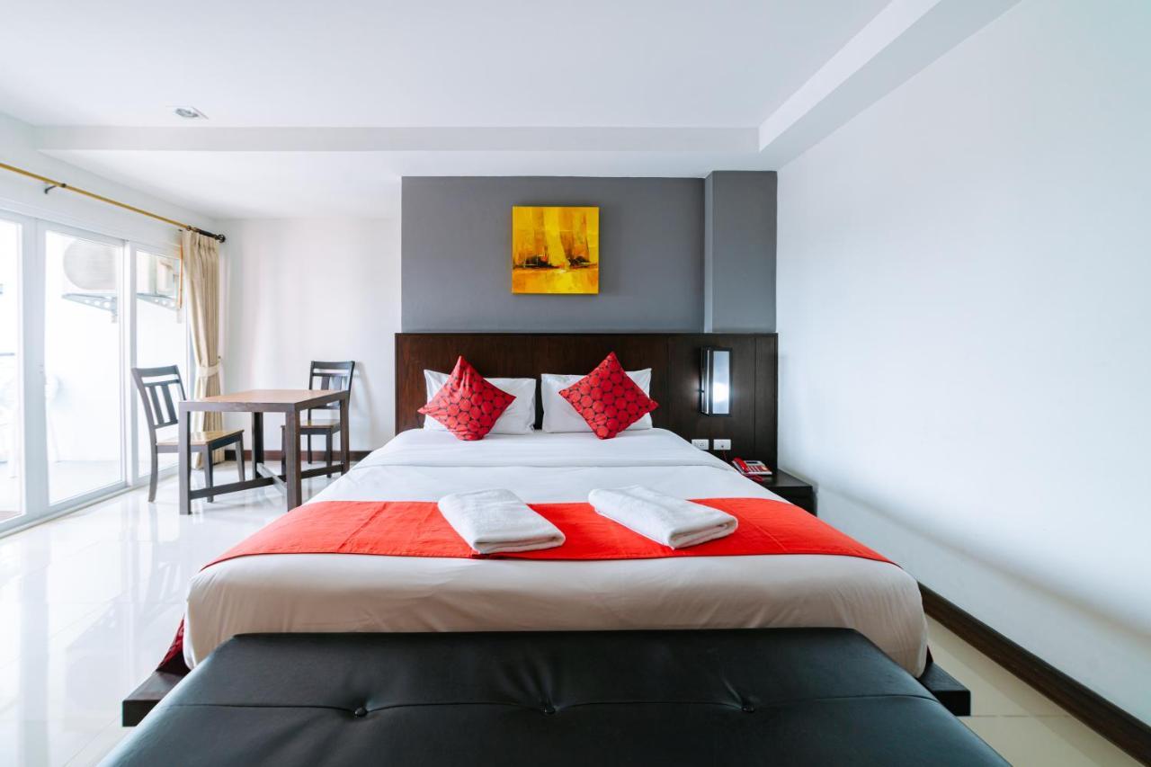 Ratana Hotel Sakdidet, Phuket Town Extérieur photo