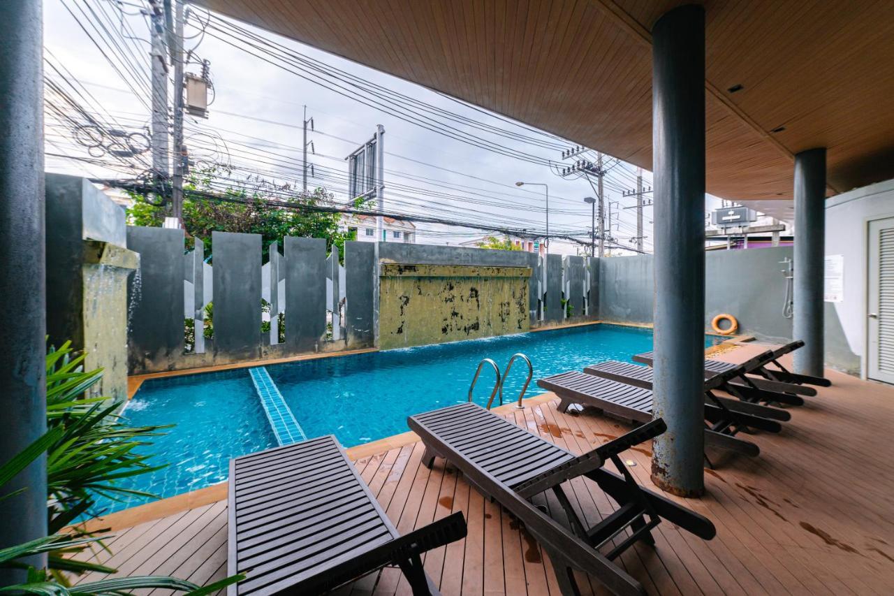 Ratana Hotel Sakdidet, Phuket Town Extérieur photo