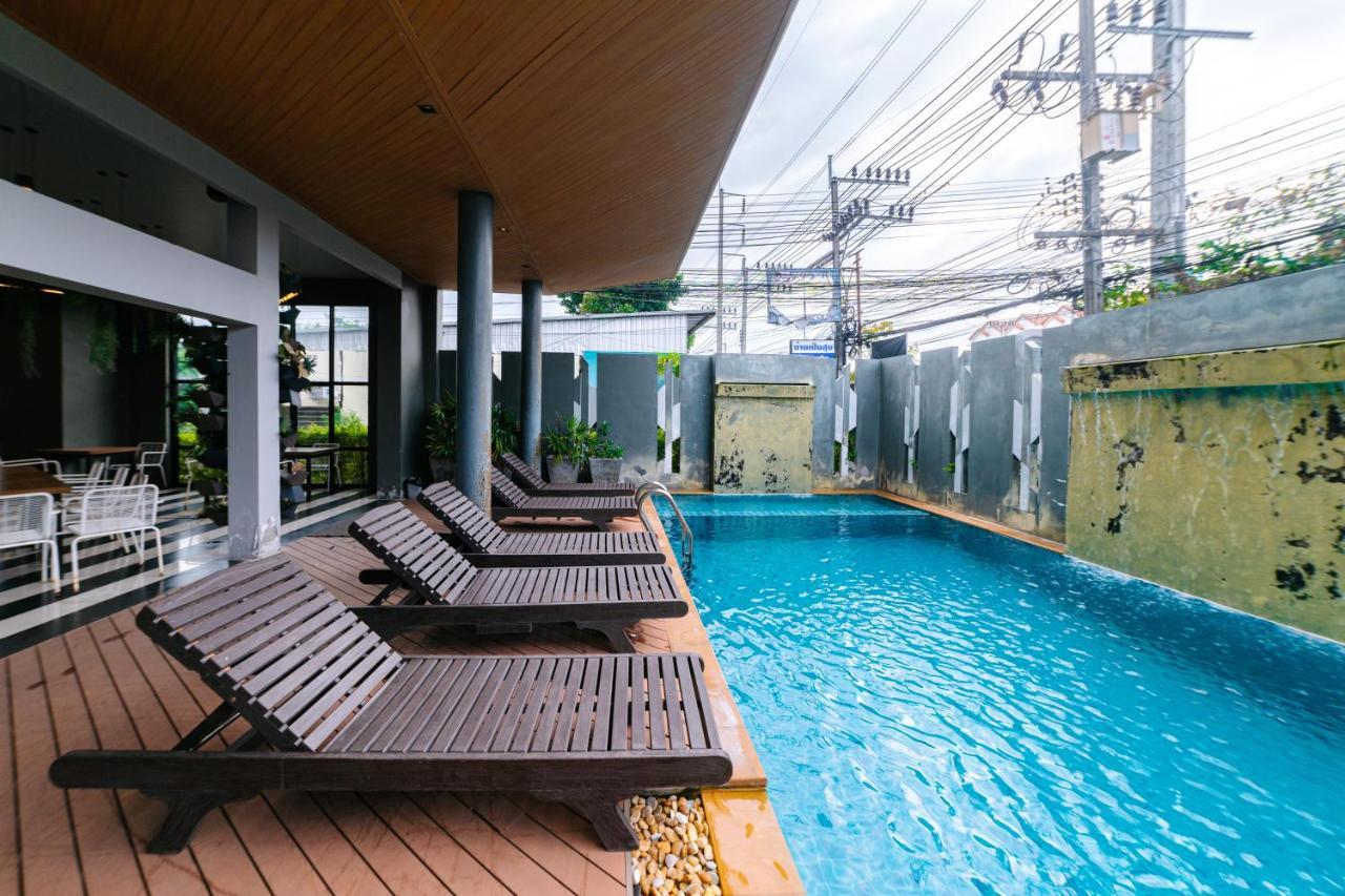 Ratana Hotel Sakdidet, Phuket Town Extérieur photo